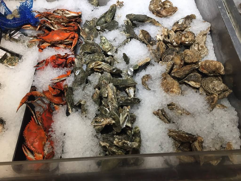 Dockside Seafood & Fishing Center | restaurant | 3311 Shore Dr, Virginia Beach, VA 23451, USA | 7574814545 OR +1 757-481-4545