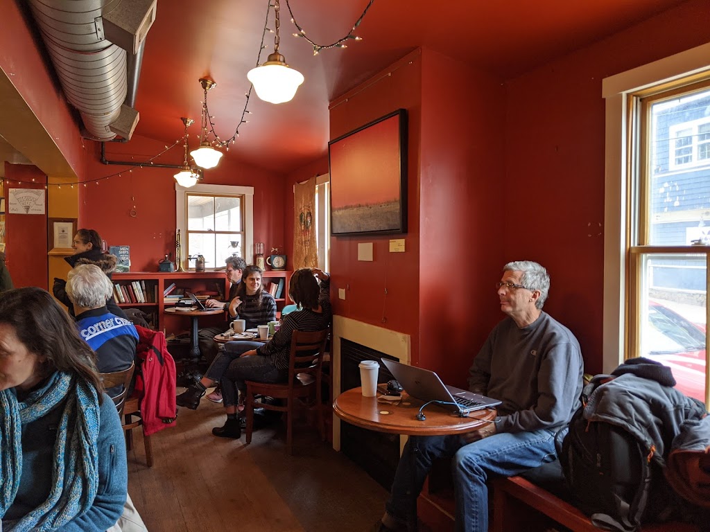 Coffee Obsession | cafe | 38 Water St, Woods Hole, MA 02543, USA | 5085408130 OR +1 508-540-8130