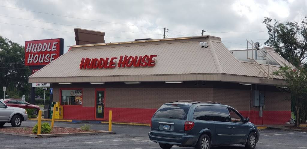 Huddle House | restaurant | 1402 N Young Blvd, Chiefland, FL 32626, USA | 3524939912 OR +1 352-493-9912