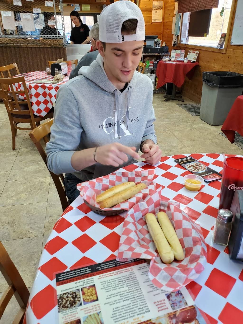 Mamas Pizza | restaurant | 6325 S, State Rd 46, Terre Haute, IN 47802, USA | 8128942088 OR +1 812-894-2088