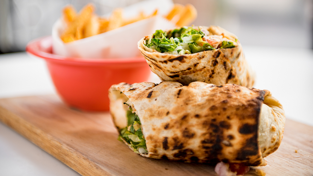 The Quick Fixx | restaurant | 1511 South St, Philadelphia, PA 19146, USA | 2672731066 OR +1 267-273-1066