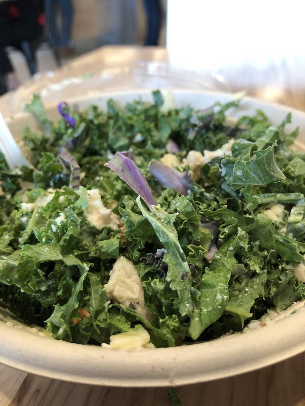 Freshii | restaurant | 6795 Airport Rd, Mississauga, ON L4V 1E6, Canada | 4373177805 OR +1 437-317-7805