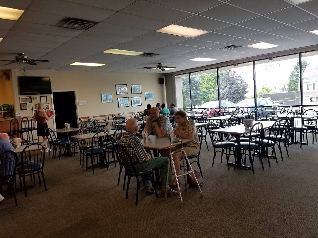 Johns Pizza | restaurant | 630 Lancaster Ave, Malvern, PA 19355, USA | 6106474297 OR +1 610-647-4297