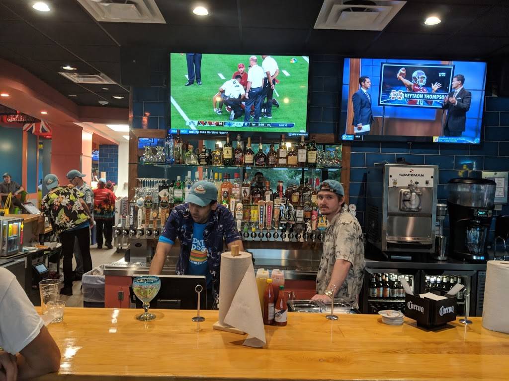 Dat Dog | restaurant | 101 Church Ave #1200, College Station, TX 77840, USA | 9797045257 OR +1 979-704-5257