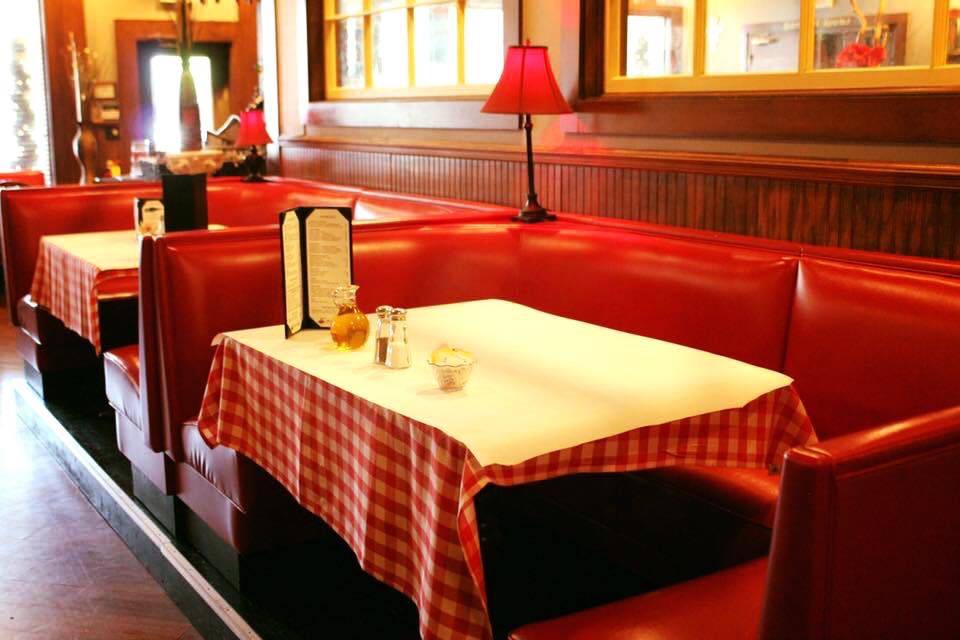 Bella Italia | restaurant | 20 N Spanish St, Cape Girardeau, MO 63701, USA | 5733327800 OR +1 573-332-7800