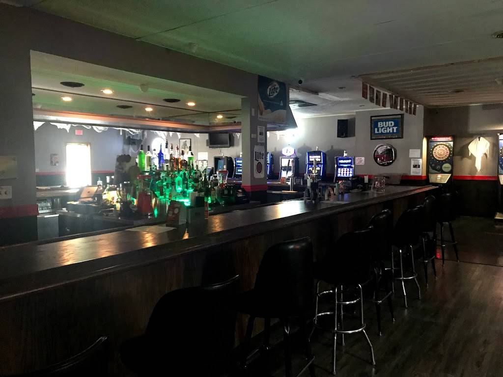 Desperados Bar & Grill | restaurant | 14960 IL-37, Johnston City, IL 62951, USA | 6189520151 OR +1 618-952-0151