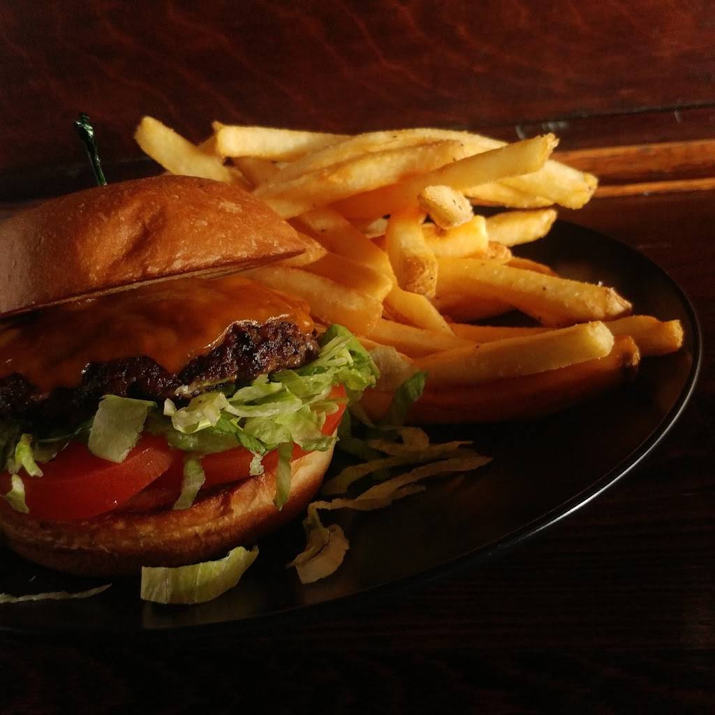 Lamplighter | restaurant | 820 NW 85th St, Seattle, WA 98117, USA | 2067829690 OR +1 206-782-9690