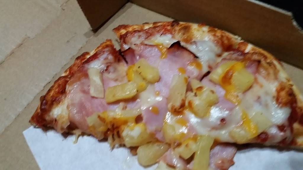 Straw Hat Pizza | restaurant | 1053 1st St, Gilroy, CA 95020, USA | 4088422745 OR +1 408-842-2745