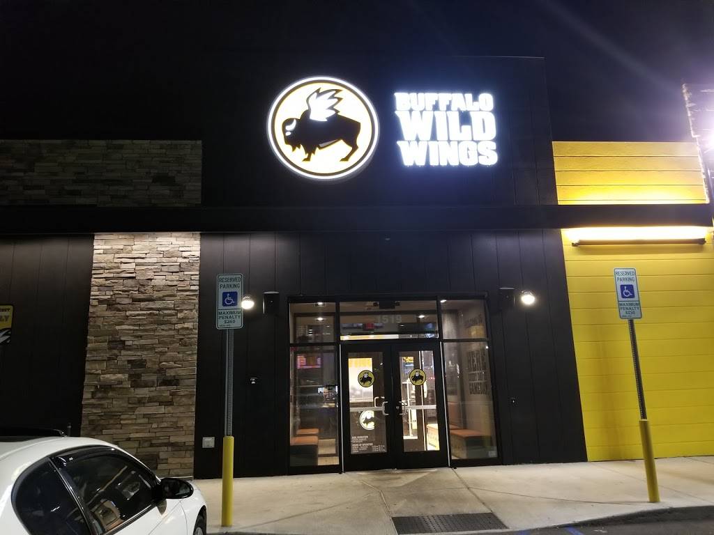 Buffalo Wild Wings | restaurant | 1519 E Innes St, Salisbury, NC 28146, USA | 7046360290 OR +1 704-636-0290