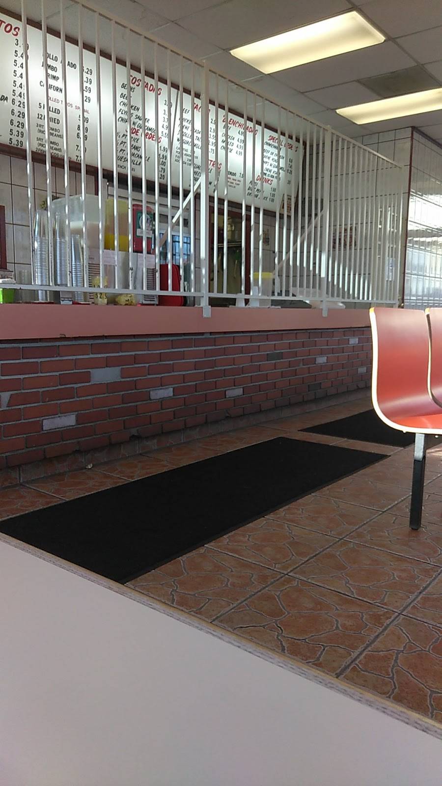 El Nuevo Milenio | restaurant | 2323 Division St, National City, CA 91950, USA | 6192621306 OR +1 619-262-1306