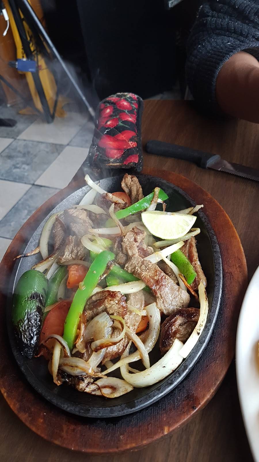 Don Juan Restaurant | restaurant | 1660 Lamont St NW, Washington, DC 20010, USA | 2026670010 OR +1 202-667-0010