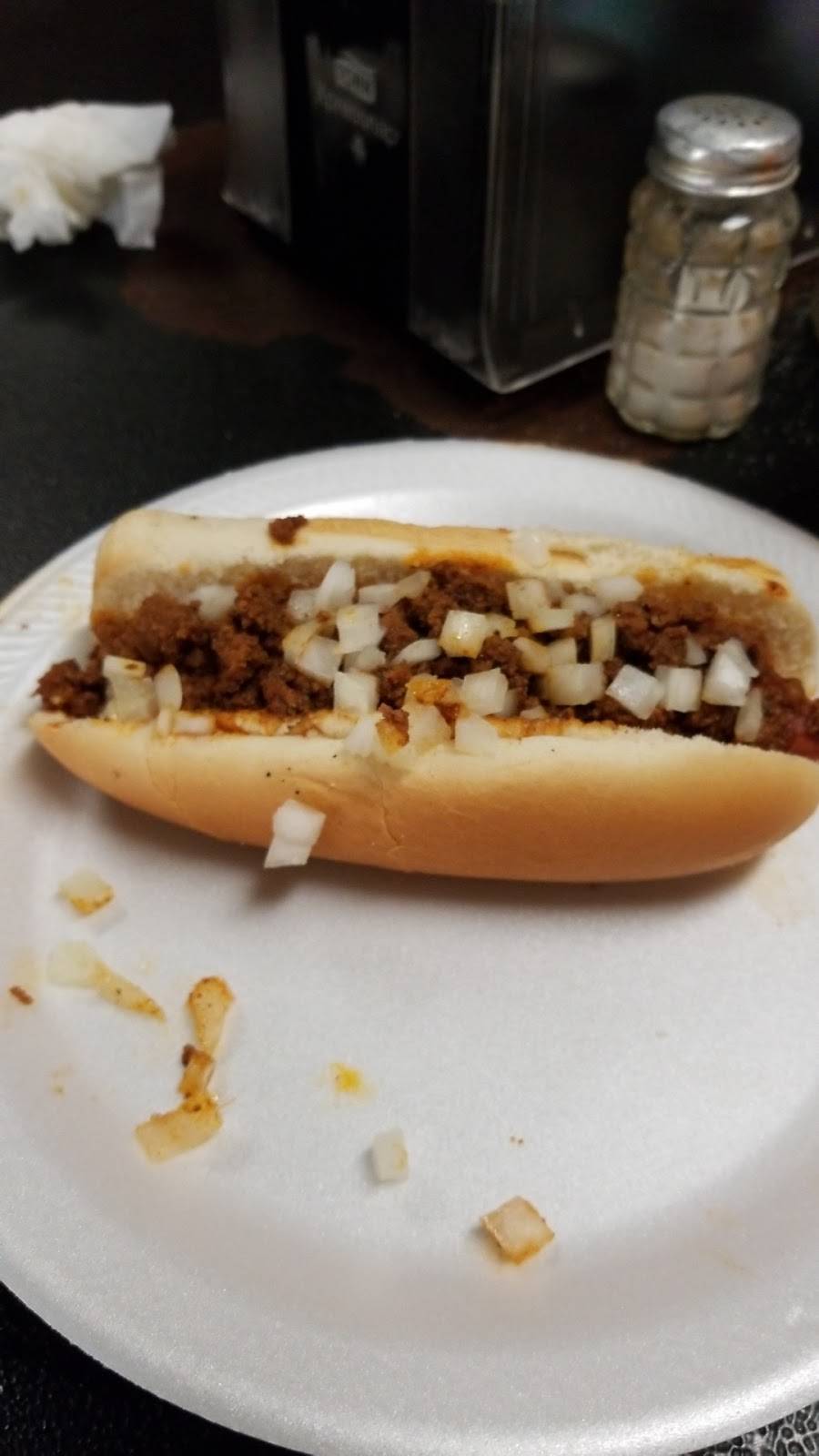 Coney Island | restaurant | 77 S Cherry St, Galesburg, IL 61401, USA | 3093434990 OR +1 309-343-4990