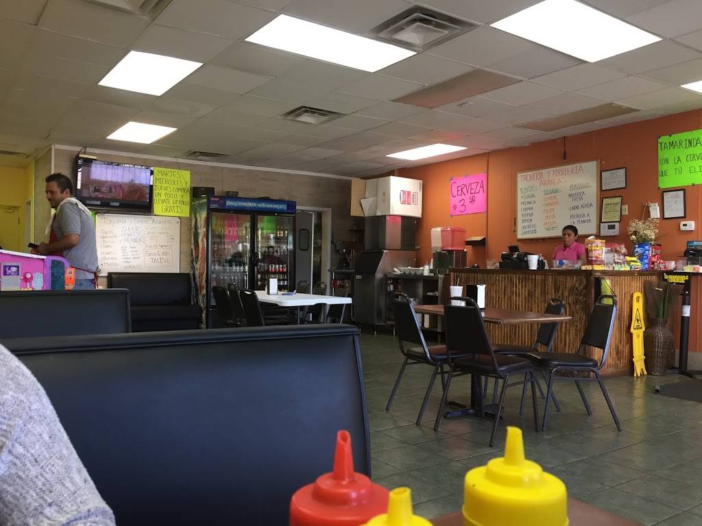 Taqueria Y Birrieria Arandas | restaurant | 2111 Murfreesboro Pike, Nashville, TN 37217, USA | 6156799424 OR +1 615-679-9424