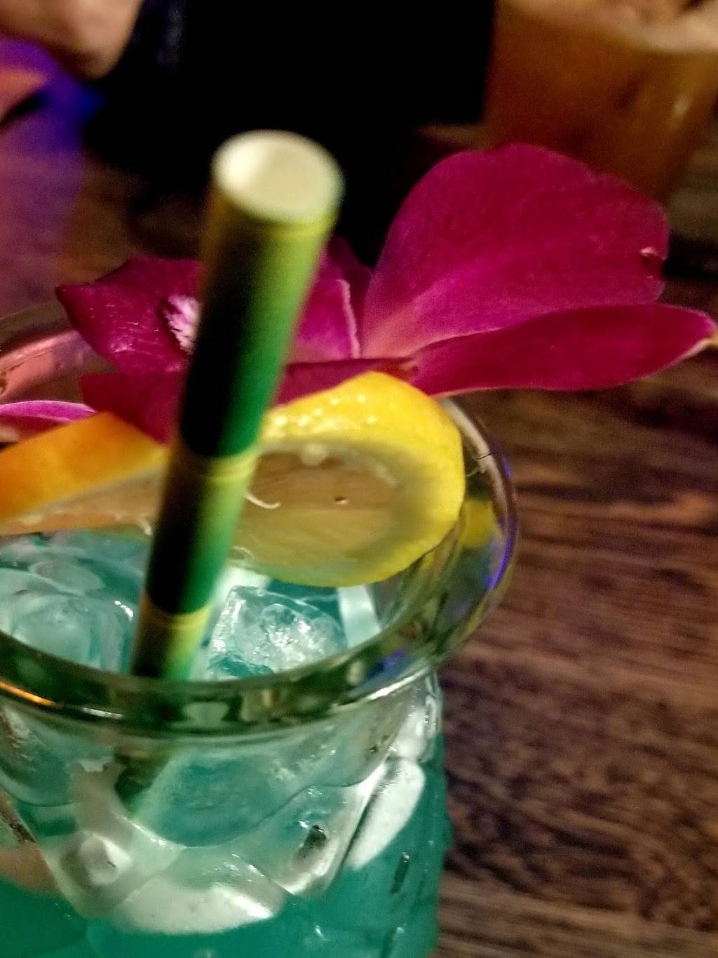 Huli Huli Tiki Lounge | restaurant | 26 W Olentangy St, Powell, OH 43065, USA | 6143968437 OR +1 614-396-8437