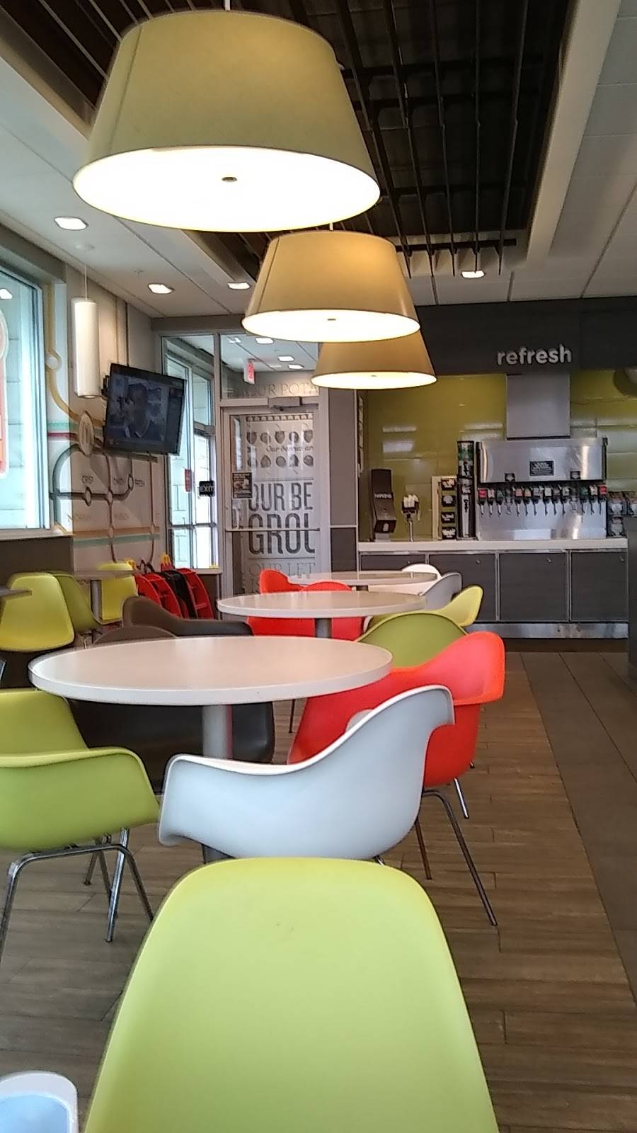 McDonalds | cafe | 595 Broad St, Elyria, OH 44035, USA | 4403230166 OR +1 440-323-0166