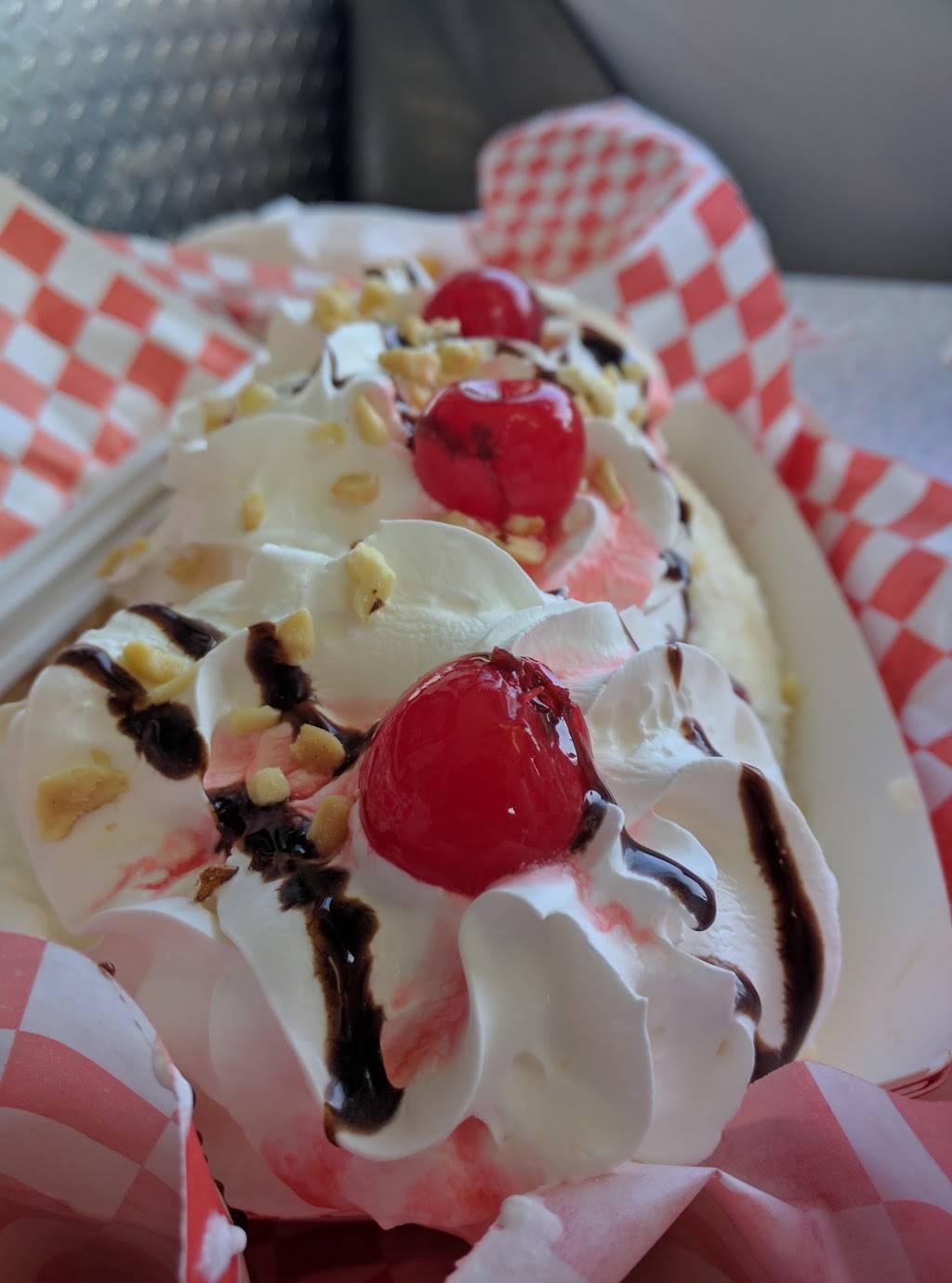 Beeps Fast Food | restaurant | 16063 Sherman Way, Van Nuys, CA 91406, USA | 8187810830 OR +1 818-781-0830