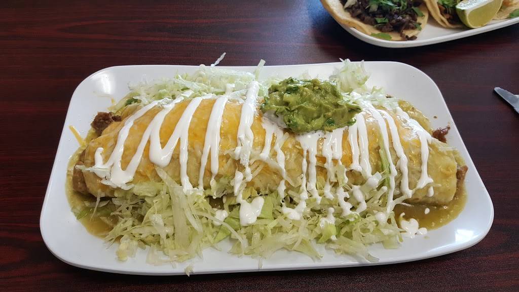 Super Taco | restaurant | 5501 Holdrege St D, Lincoln, NE 68504, USA | 4024658505 OR +1 402-465-8505