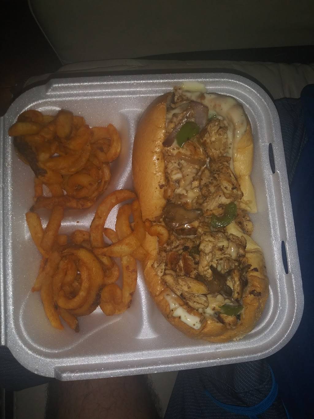 Tunis Seafood, Wings & Subs | restaurant | 5059 Soutel Dr, Jacksonville, FL 32208, USA | 9046476458 OR +1 904-647-6458