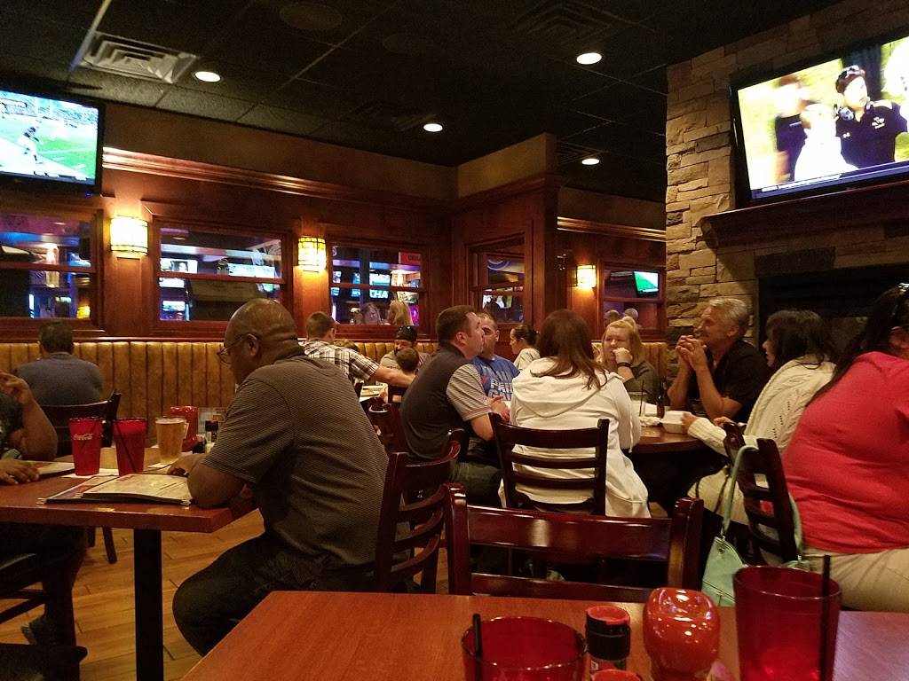 ANYWAYS PUB - Bloomingdale, IL | restaurant | 304 Army Trail Rd, Bloomingdale, IL 60108, USA | 6303518870 OR +1 630-351-8870