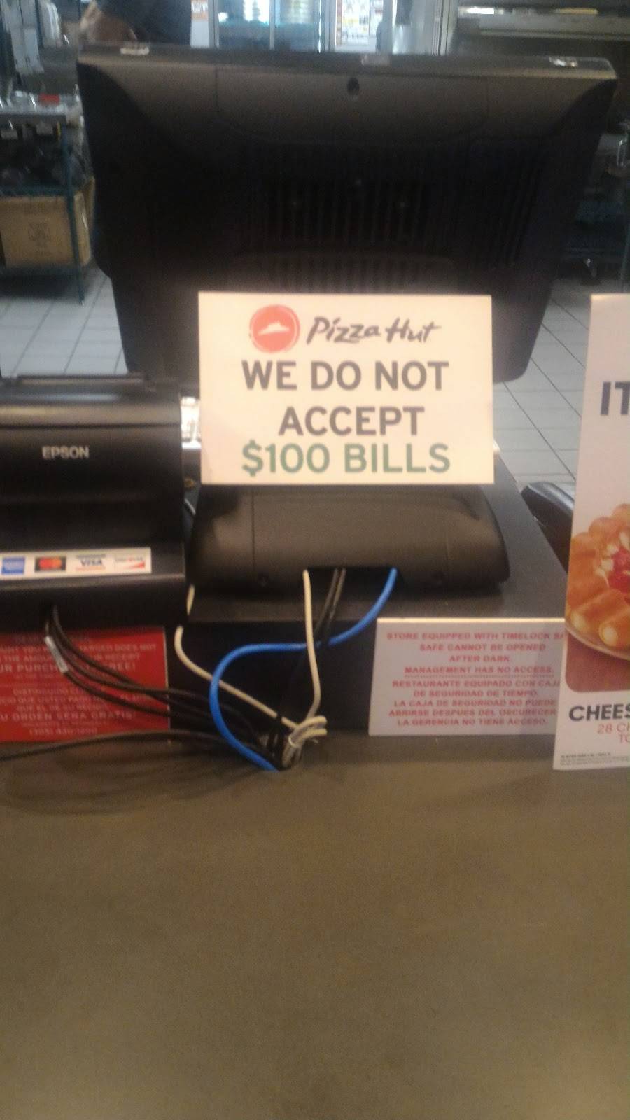 Pizza Hut | meal delivery | 3396 SW 22nd St, Miami, FL 33145, USA | 7862600008 OR +1 786-260-0008