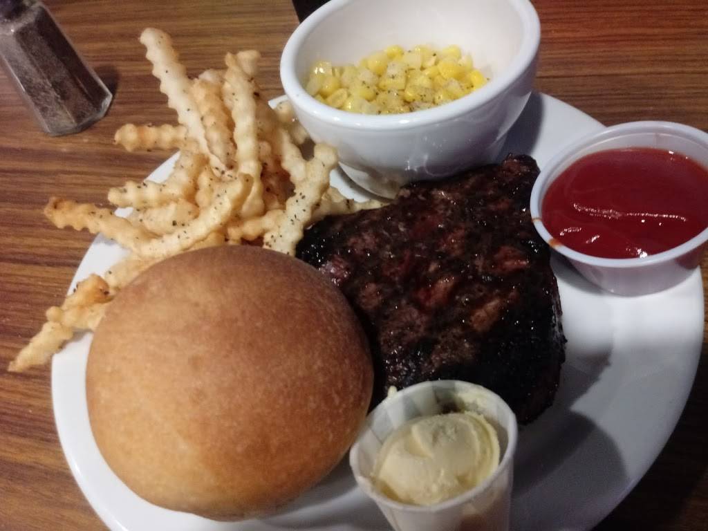 Matties Grill & Chill | restaurant | 640 Westport Blvd, Salina, KS 67401, USA | 7855155715 OR +1 785-515-5715