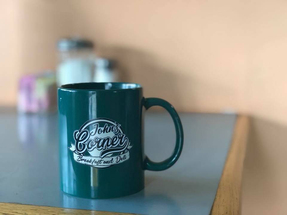 Johns Corner | meal takeaway | 204 Sewall St, Ludlow, MA 01056, USA | 4135838324 OR +1 413-583-8324