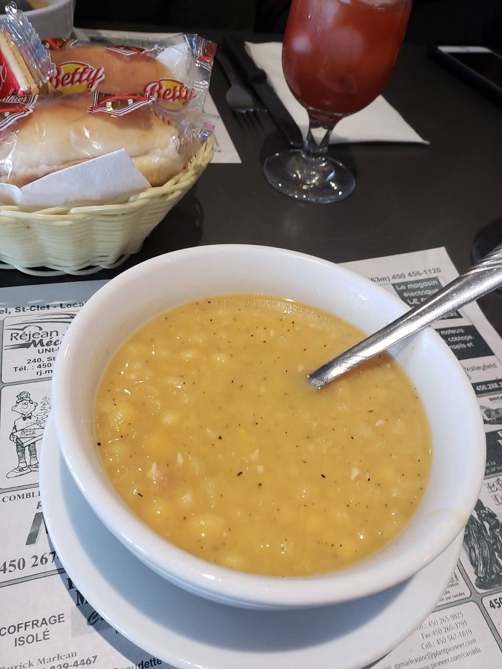 Pizza Giny | restaurant | 1270 Chemin de lÉglise, Saint-Polycarpe, QC J0P 1X0, Canada | 4502653920 OR +1 450-265-3920