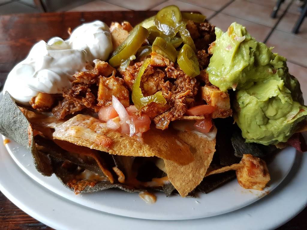 Brydens | restaurant | 2455 Bloor St W, Toronto, ON M6S 1P7, Canada | 4167608069 OR +1 416-760-8069