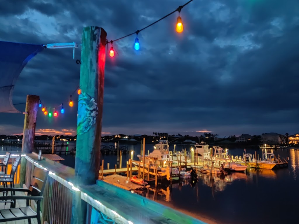 Flora-Bama Ole River Grill | restaurant | 17400 Perdido Key Dr, Pensacola, FL 32507, USA | 8504836262 OR +1 850-483-6262