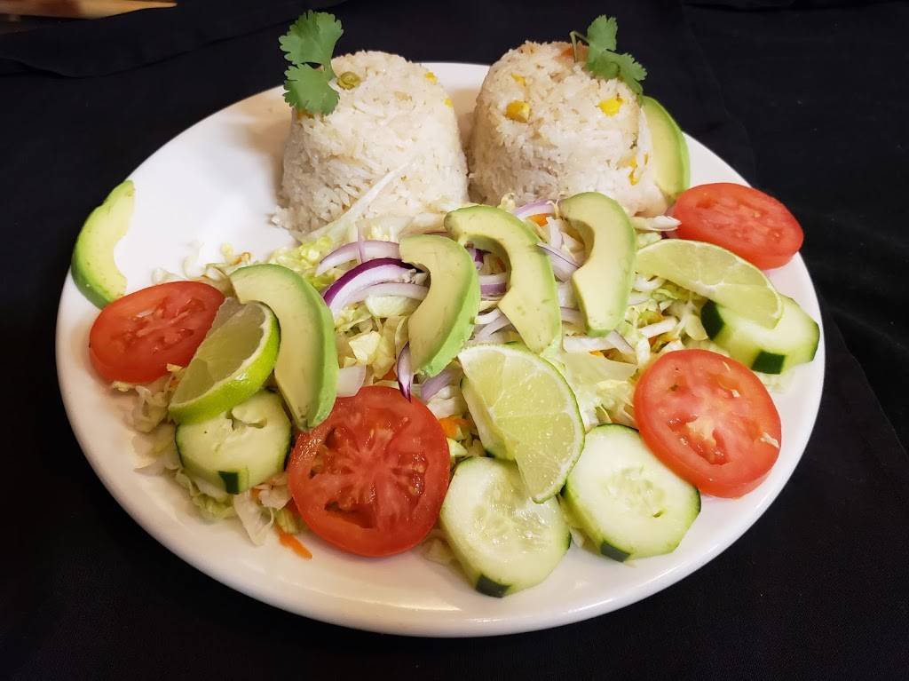 Caribe Marisqueria | restaurant | 8855 Pendleton Pike, Indianapolis, IN 46226, USA | 3173774795 OR +1 317-377-4795