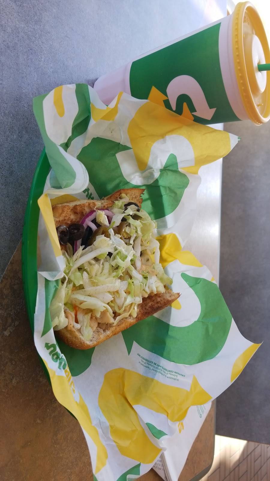 Subway | meal takeaway | 3000 Stockton Blvd, Sacramento, CA 95820, USA | 9169429136 OR +1 916-942-9136