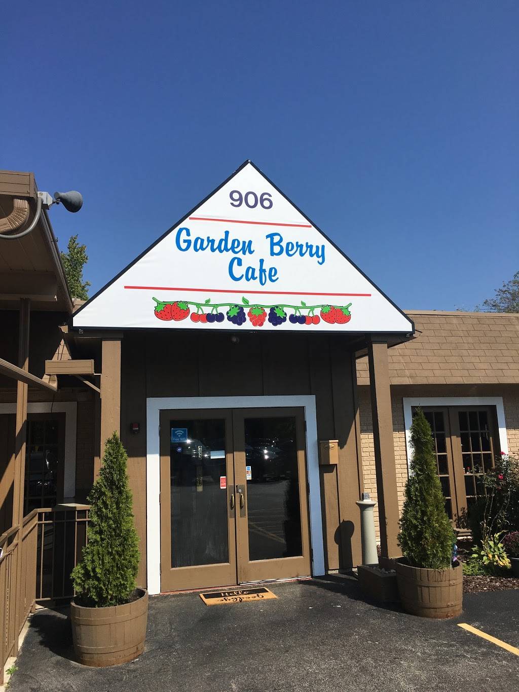 Garden Berry Cafe | restaurant | 906 US-45, Vernon Hills, IL 60061, USA | 2244750326 OR +1 224-475-0326