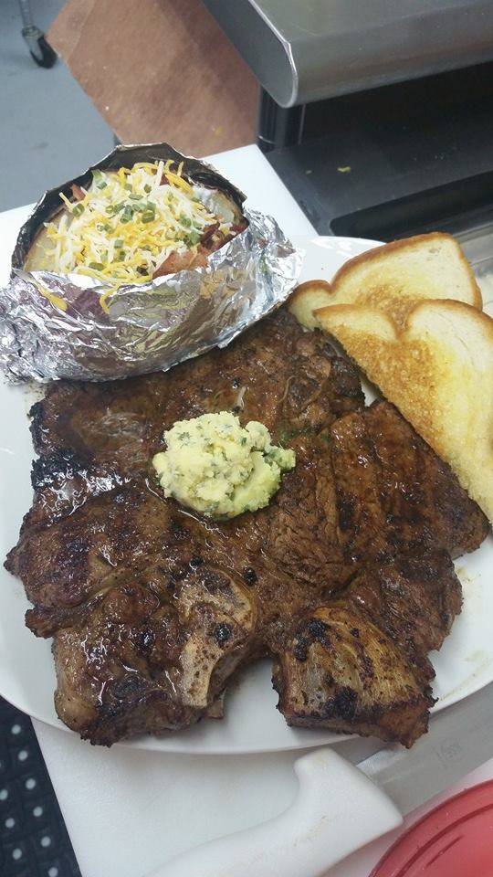 Maes Meat Market | restaurant | 201 Terri St, Eastland, TX 76448, USA | 2546292800 OR +1 254-629-2800