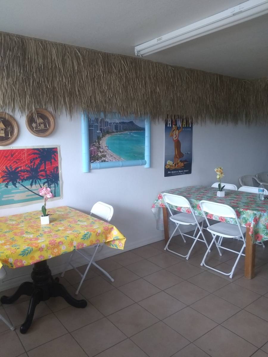 Grass Shack Hot Dogs, Shaved Ice, Pulled Pork. Lemonade | meal takeaway | 10664 E Apache Trail, Mesa, AZ 85208, USA | 4808097112 OR +1 480-809-7112