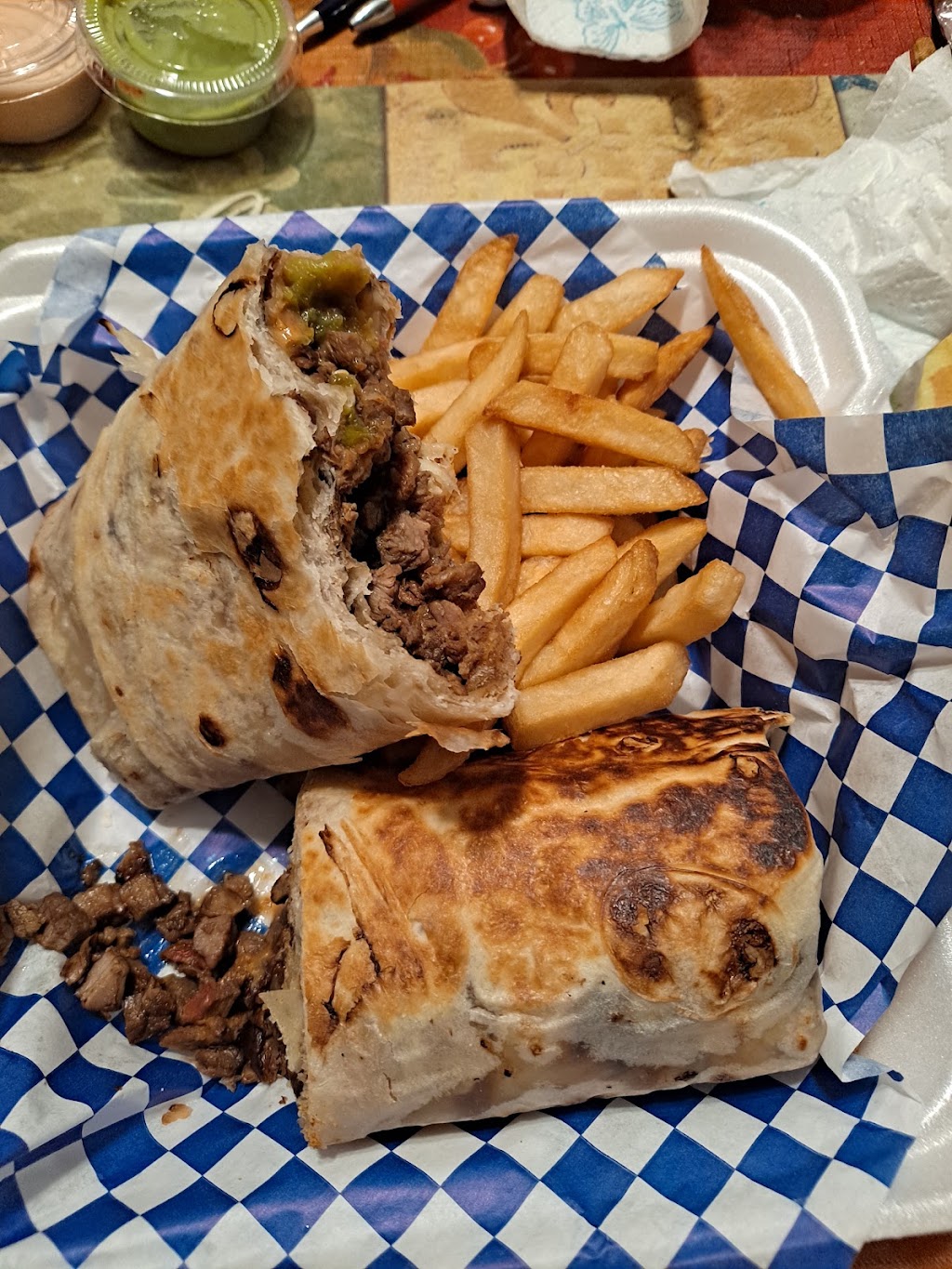 El Burron | restaurant | 1008 Cochise Ave, Douglas, AZ 85607, USA | 5208050141 OR +1 520-805-0141