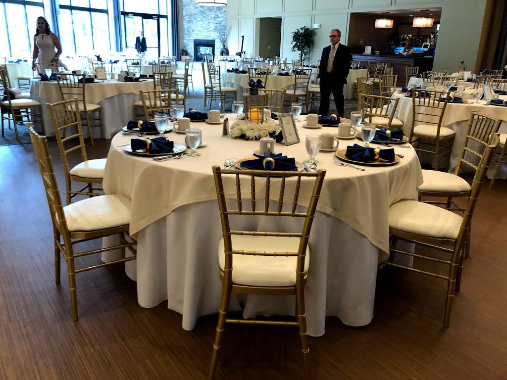 Mockingbird Restaurant and Martini Lounge - Miraval Ballroom | restaurant | 838 N Bedford St, East Bridgewater, MA 02333, USA | 5083784911 OR +1 508-378-4911