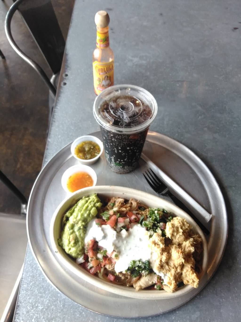 JJs Fusion Grille | restaurant | 2950 Curry Ford Rd, Orlando, FL 32806, USA | 4078022947 OR +1 407-802-2947