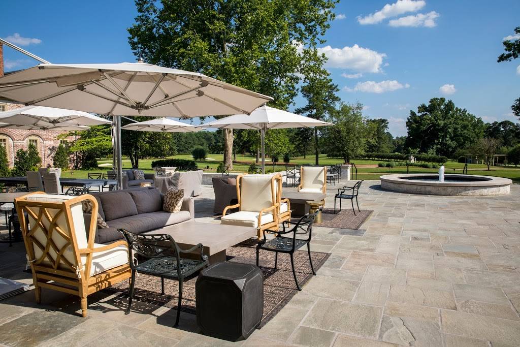 The Social Terrace | restaurant | 136 East Francis St E, Williamsburg, VA 23185, USA | 8553183996 OR +1 855-318-3996