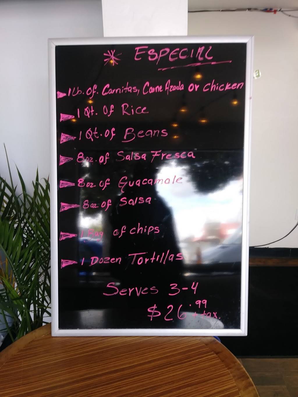 Tommys Mexican Food | restaurant | 4145 Voltaire St, San Diego, CA 92107, USA | 6192557977 OR +1 619-255-7977