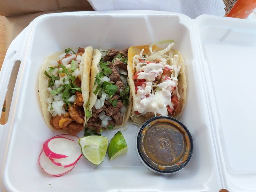 Cielito Lindo | restaurant | 24 French King Hwy, Gill, MA 01354, USA | 4138633070 OR +1 413-863-3070