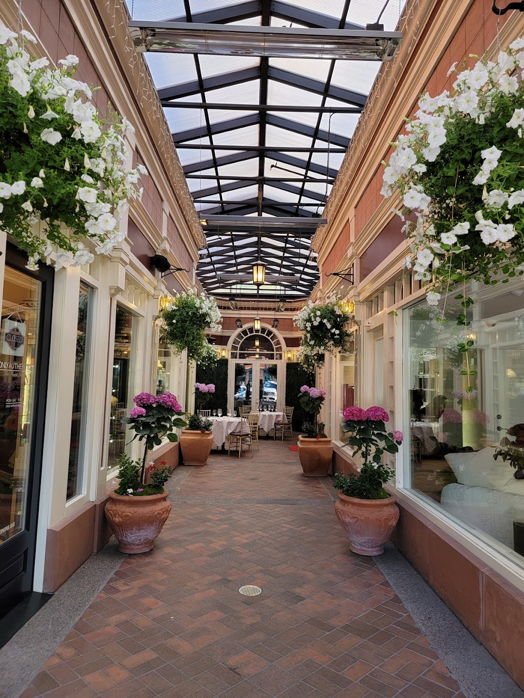 Caribou Club | night club | 411 E Hopkins Ave, Aspen, CO 81611, USA | 9709252929 OR +1 970-925-2929