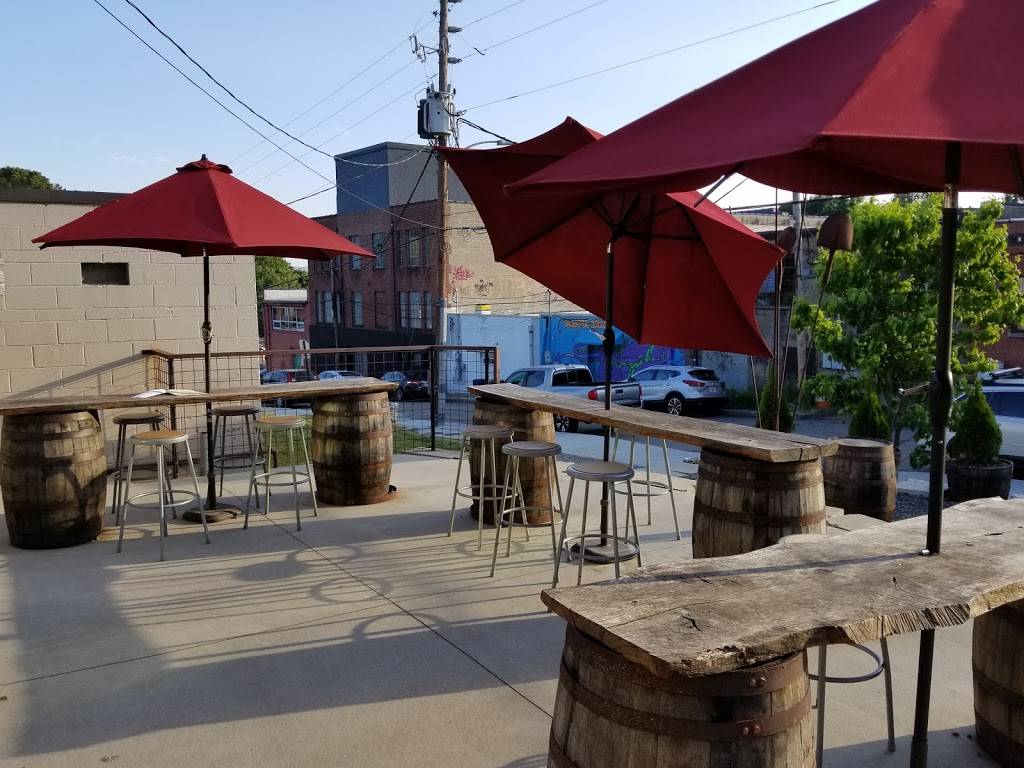 Burial Beer Co. | restaurant | 40 Collier Ave, Asheville, NC 28801, USA | 8284752739 OR +1 828-475-2739