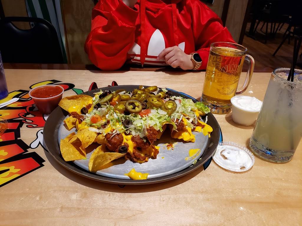 Wings Etc. | restaurant | 2455 Cleveland Rd, South Bend, IN 46628, USA | 5742779464 OR +1 574-277-9464