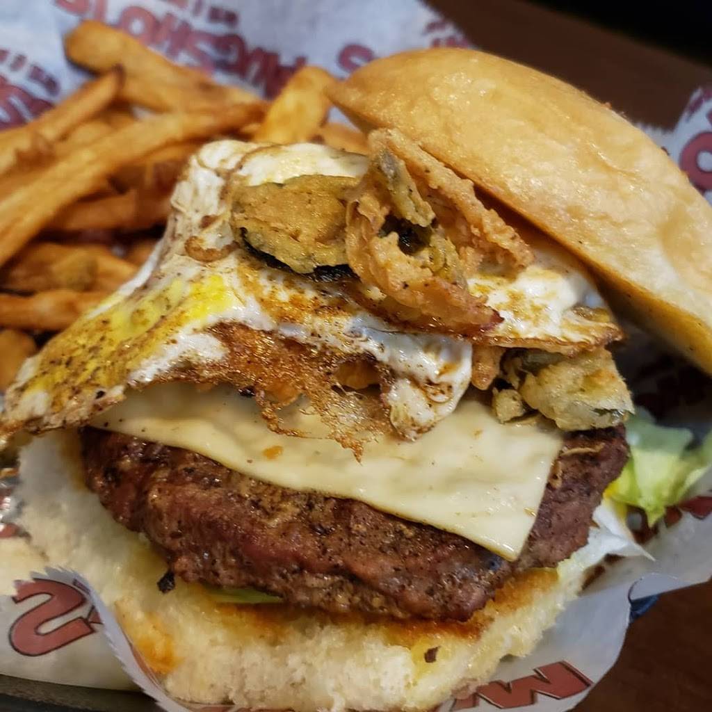 Mugshots Grill & Bar | restaurant | 4245 Lakeland Dr #9212, Flowood, MS 39232, USA | 6019324031 OR +1 601-932-4031