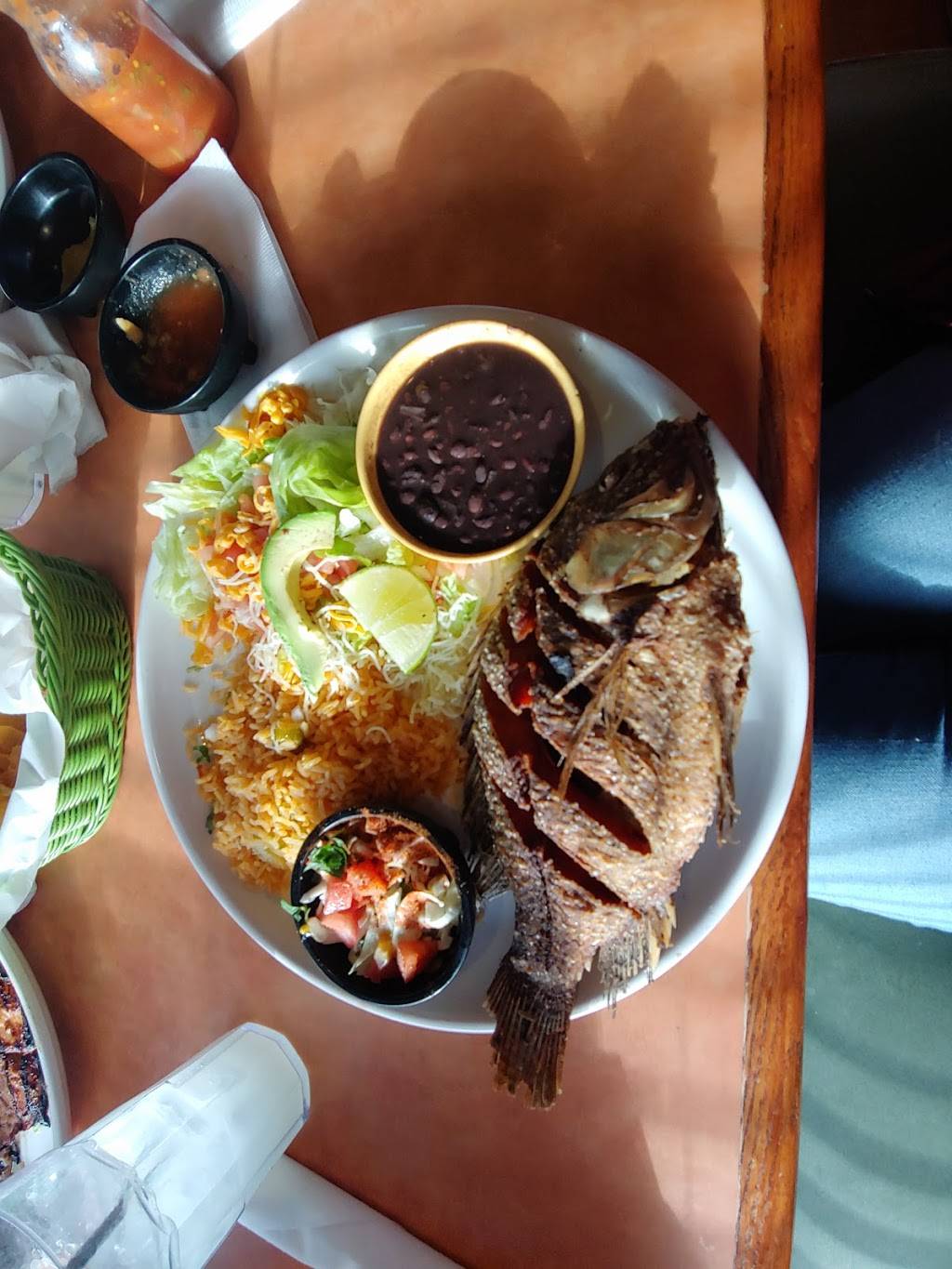 Ixtapa | restaurant | 308 Massachusetts Ave, Lunenburg, MA 01462, USA | 9785829701 OR +1 978-582-9701