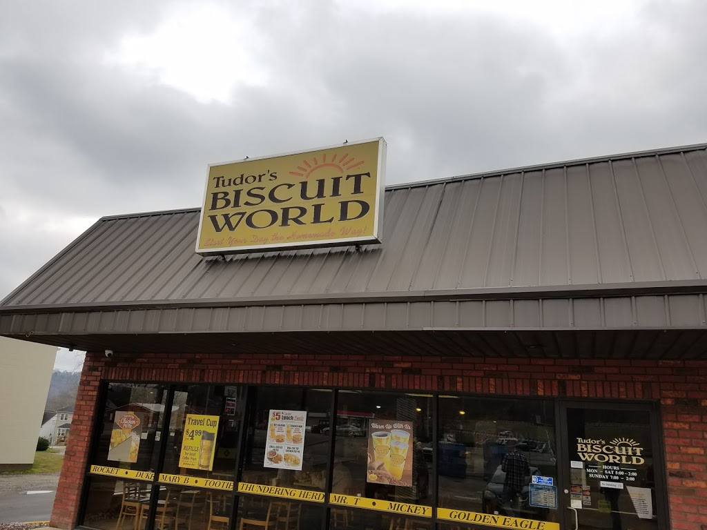 Tudors Biscuit World | restaurant | 327 Summers Addition #1, Milton, WV 25541, USA | 3047430880 OR +1 304-743-0880