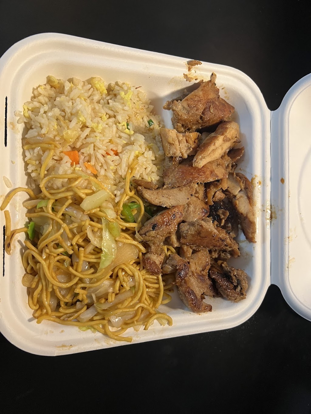 Panda Express | restaurant | 210 Malcolm Dr Unit #100, Westminster, MD 21157, USA | 4432698662 OR +1 443-269-8662