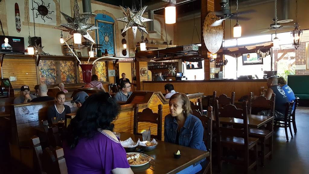 Casa Mama | restaurant | 1445 Los Rios Blvd #301, Plano, TX 75074, USA | 9729433900 OR +1 972-943-3900