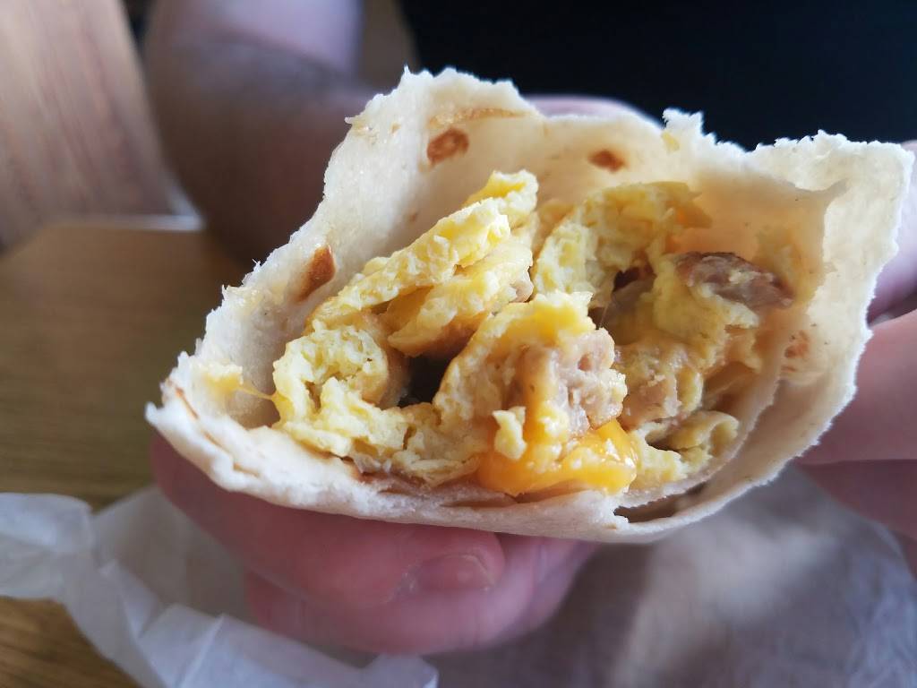 Leonardos Mexican Food | restaurant | 8431 N Michigan Rd, Indianapolis, IN 46268, USA | 3173379022 OR +1 317-337-9022