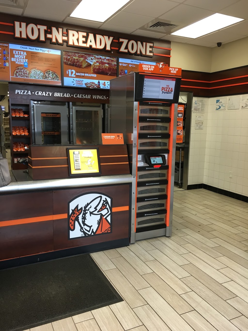 Little Caesars Pizza | meal delivery | 1550 S Hwy 29, Pensacola, FL 32534, USA | 8507806766 OR +1 850-780-6766